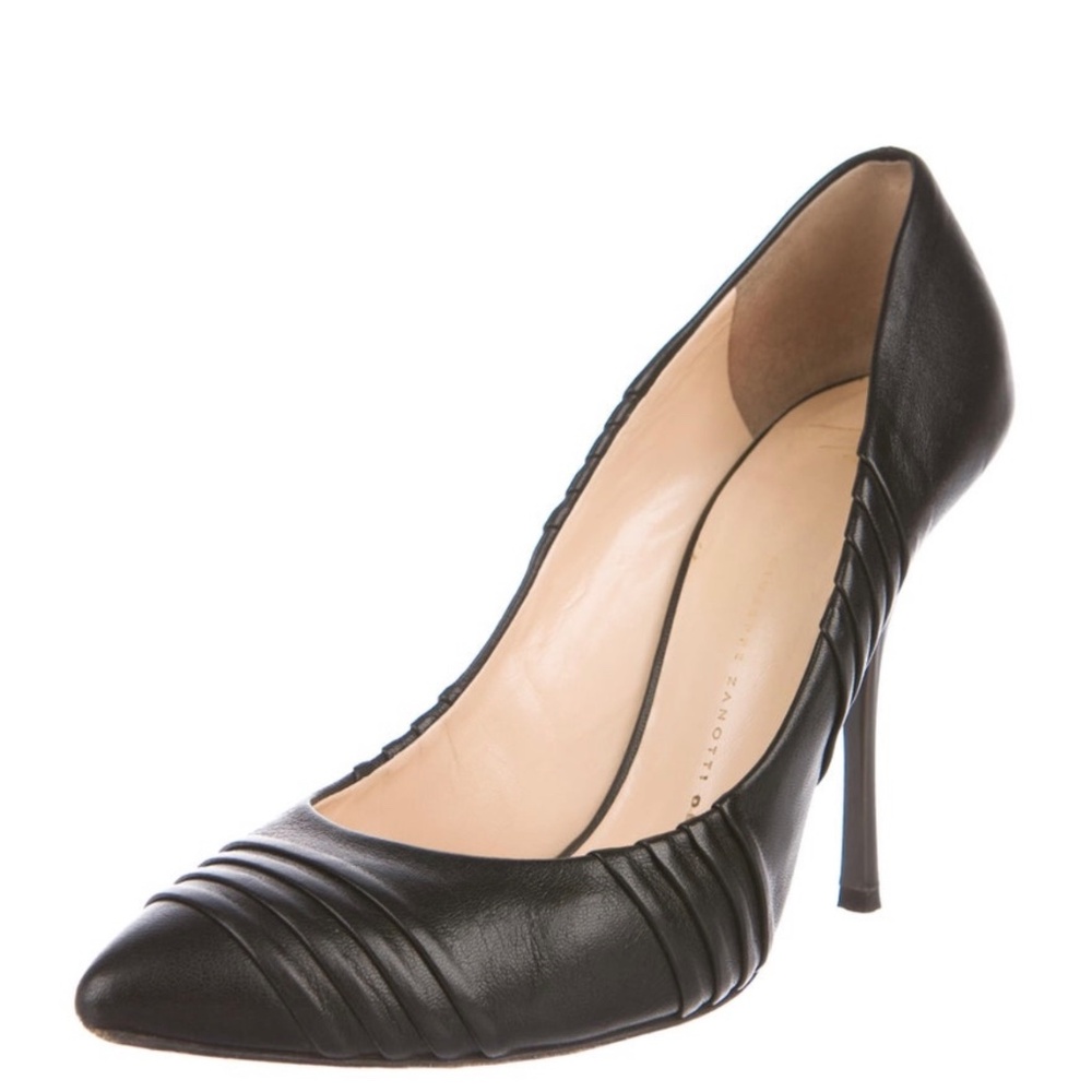 Giuseppe Zanotti Dirty 100 Black Classic Leather Pumps